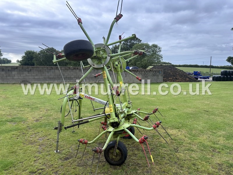 Claas Volto 52 Tedder For Sale