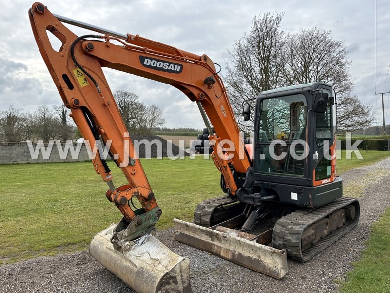 Doosan DX60R Rubber Tracked Excavator For Sale