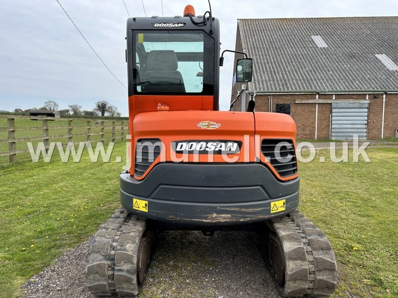 Doosan DX60R Rubber Tracked Excavator For Sale