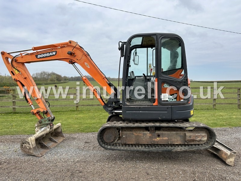 Doosan DX60R Rubber Tracked Excavator For Sale