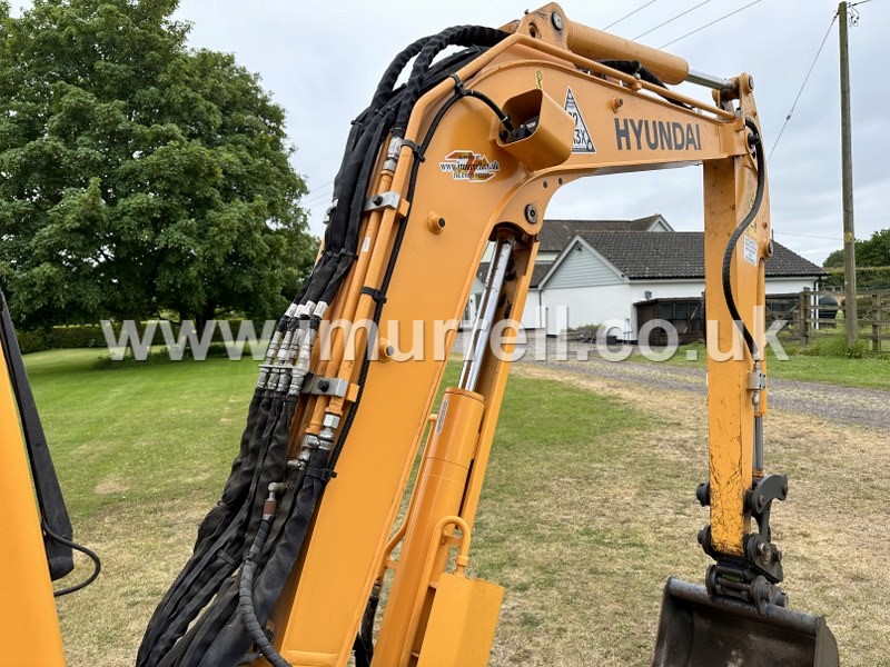 Hyundia Robex 35Z-9 mini excavator