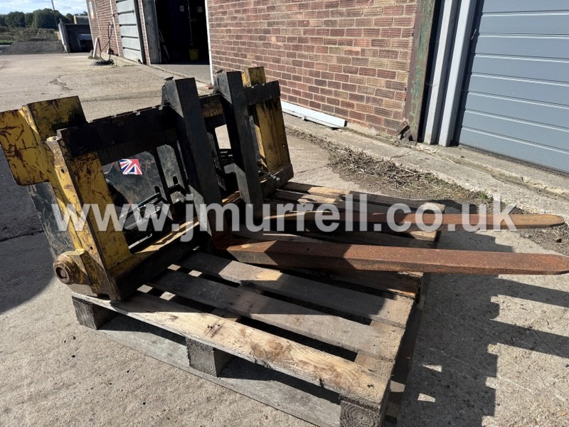 JCB 526-56 to Sanderson Headstock For Sale