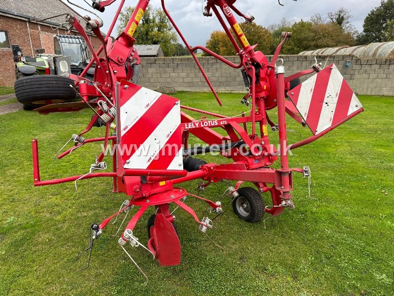 Lely Lotus Stabilo 675 Hay Straw Turner For Sale