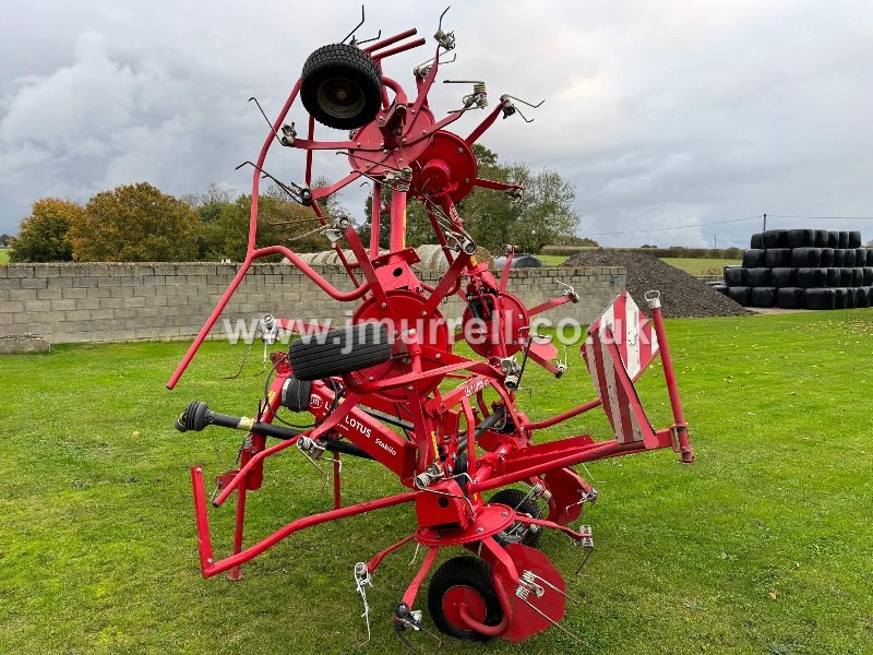 Lely Lotus Stabilo 675 Hay Straw Turner For Sale