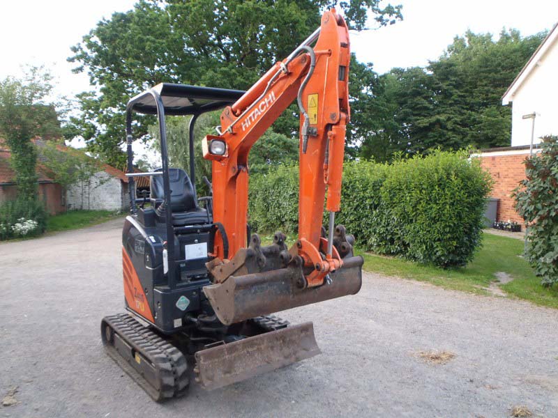 Hitachi Zaxis 17U Mini Digger For Sale