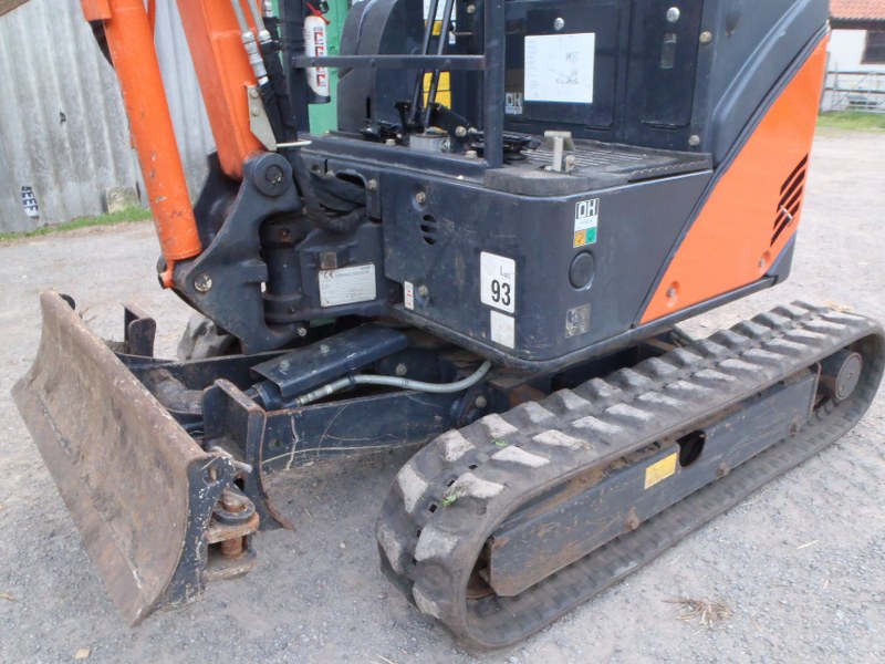 Hitachi Zaxis 17U Mini Digger For Sale