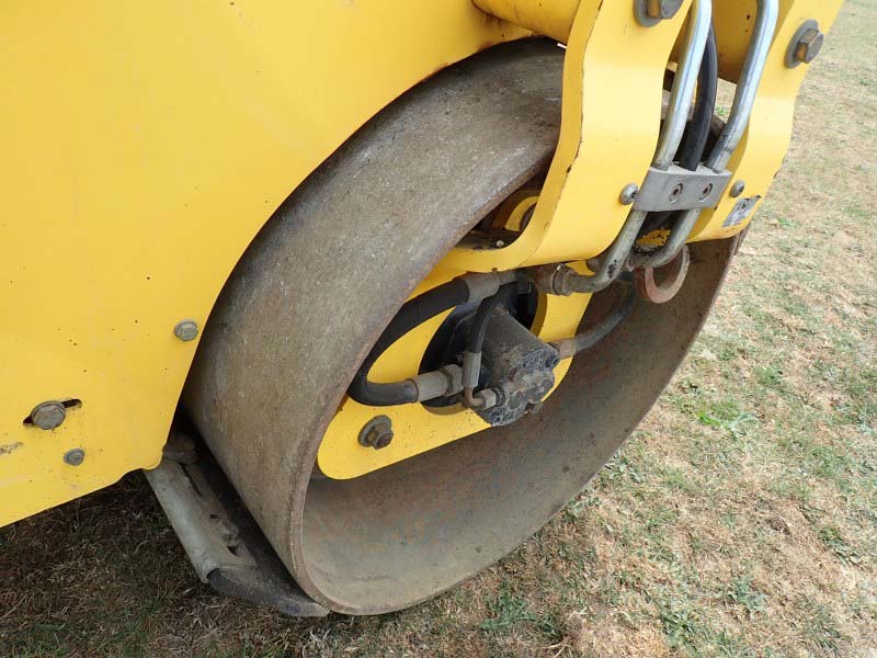 Bomag BW100ADM-5 Double Drum vibrating roll for sale