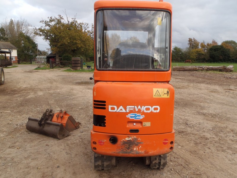 Daewoo 015 Solar Plus mini digger for sale