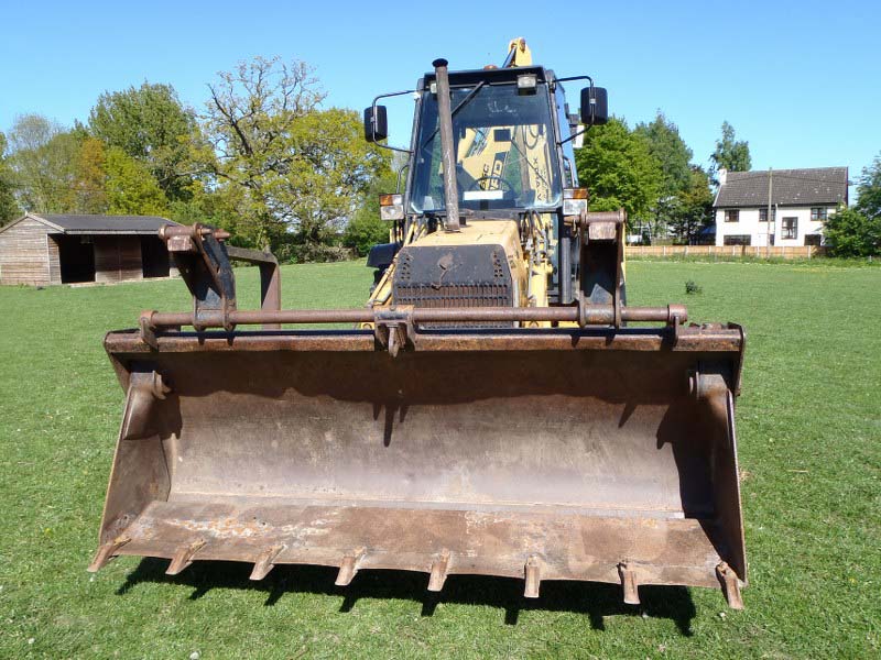 Ford 655C wheeled backhoe digger for sale