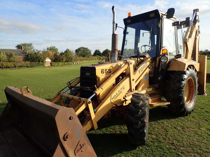 Ford 655 Special wheeled digger for sale