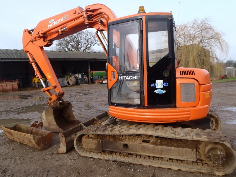 Hitachi EX75UR Excavator for sale