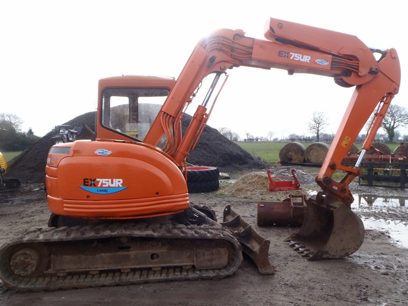 Hitachi EX75UR Excavator for sale