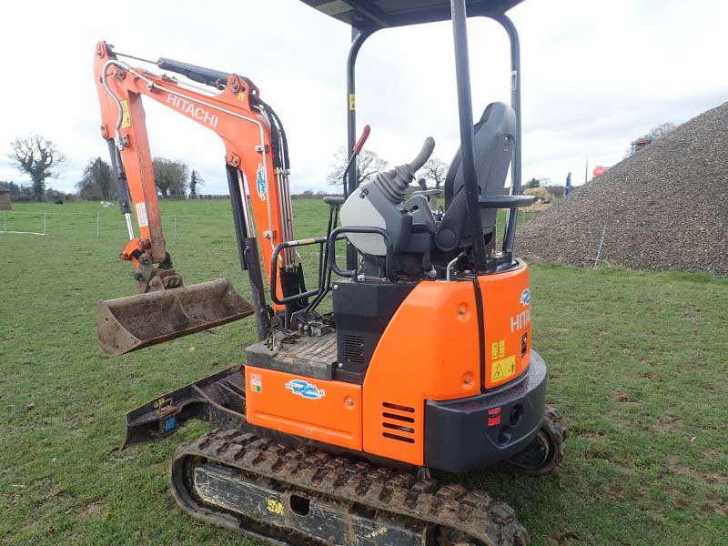 Hitachi Zaxis ZX19U-5A Excavator For sale 