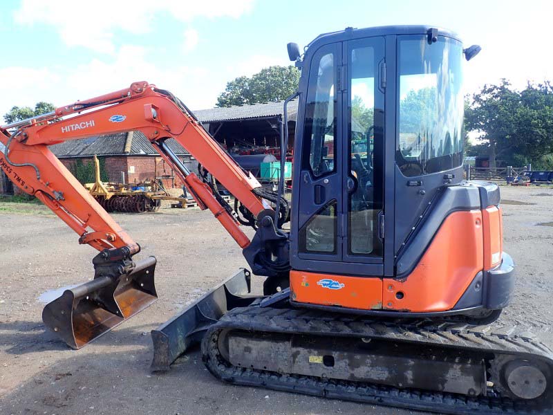 Hitachi ZX50U-2 CLR Compact Mini Excavator Digger For Sale