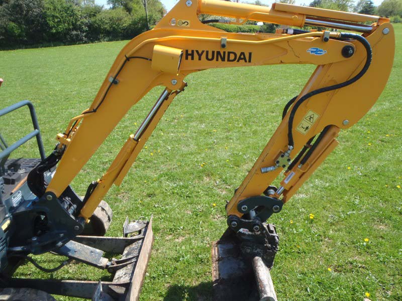 Hyundai Robex 17Z-9A Mini Digger for sale