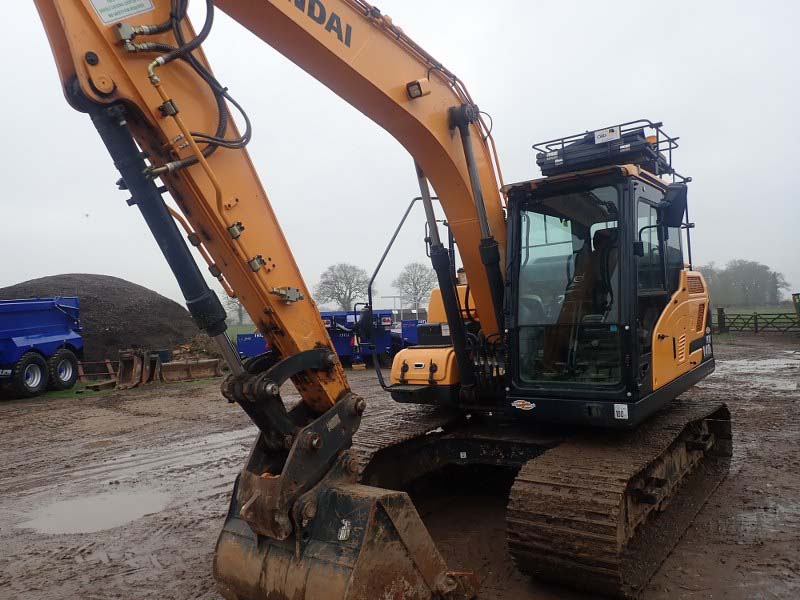 Hyundai HX140L Excavator for sale