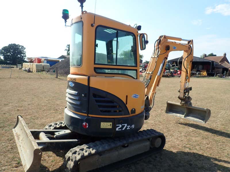 Hyundai Robex 27Z-9 Compact Excavator For Sale