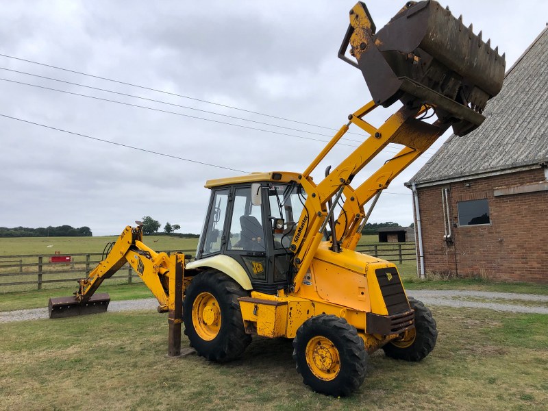 JCB 3CX Sitemaster wheeled digger for sale