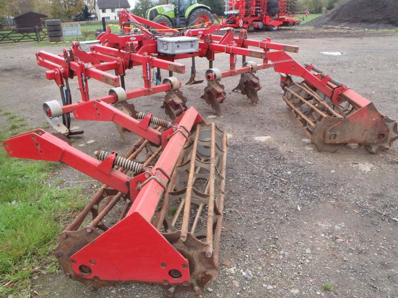 Kongskilde Delta 4 meter stubble cultivator for sale