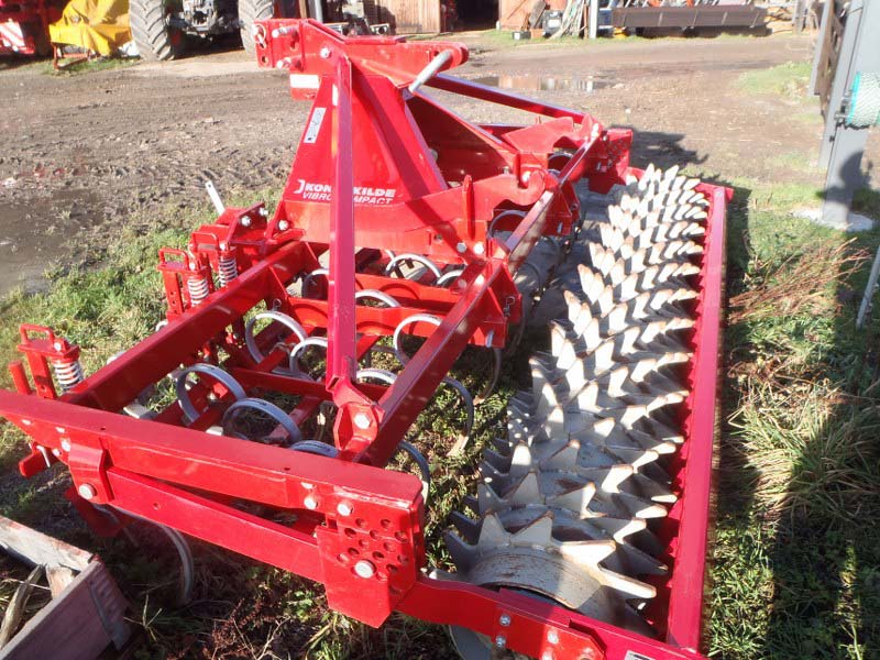 Kongskilde Vibro Compact 3M Cultivator