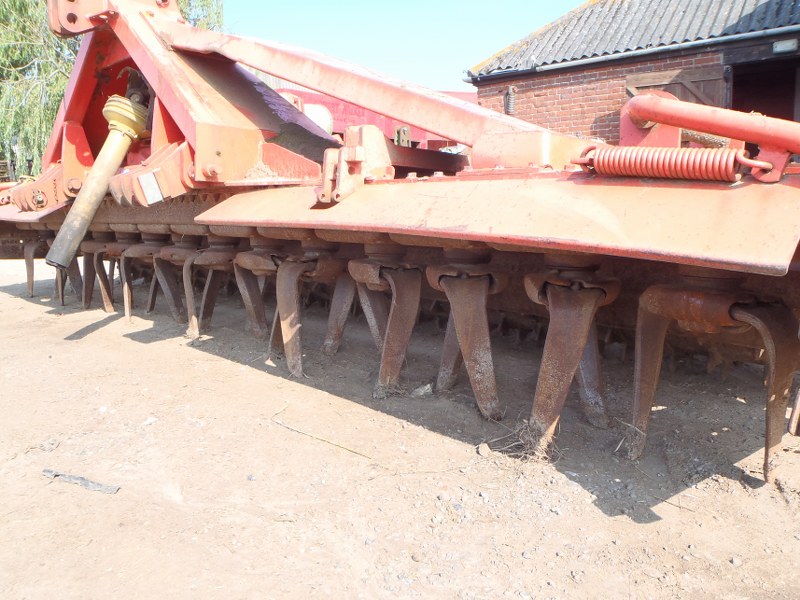 Kuhn HR4003 Power Harrow