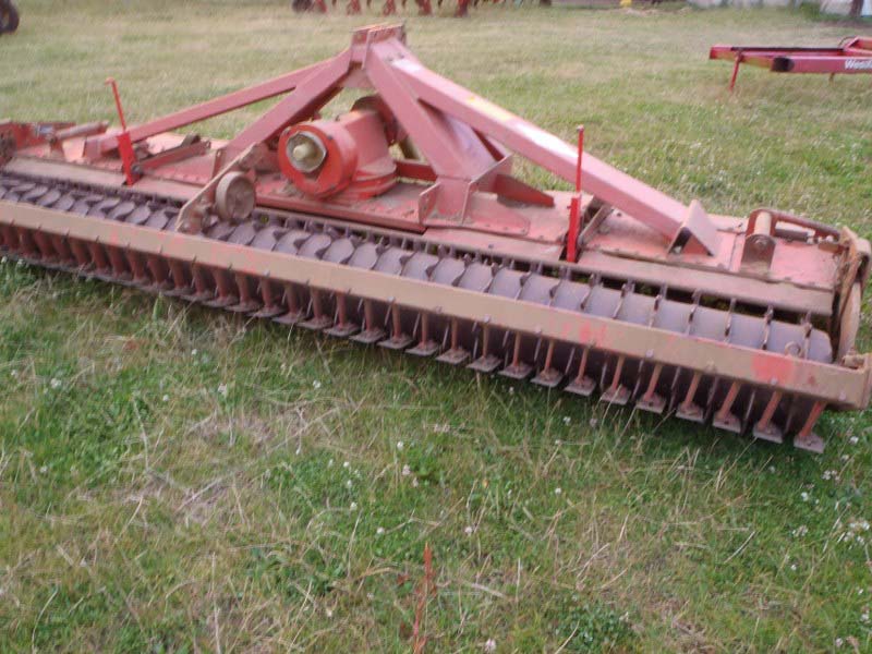 Kuhn HR4002 Power Harrow For Sale