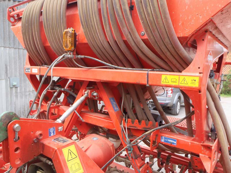 Kuhn Combiliner Venta LC302 HR3004 Drill for sale