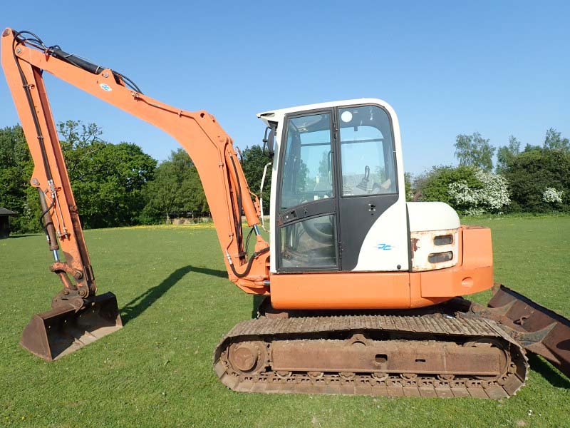 Schaeff HR32 9 Tonne Long reach excavator for sale