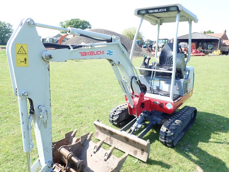 Takeuchi TB016 Mini Digger For sale