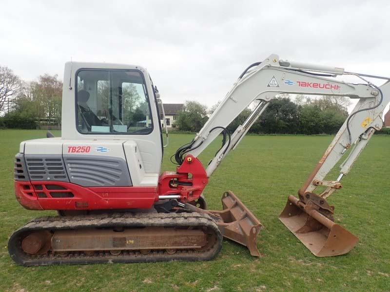 Takeuchi TB250 Excavator for sale