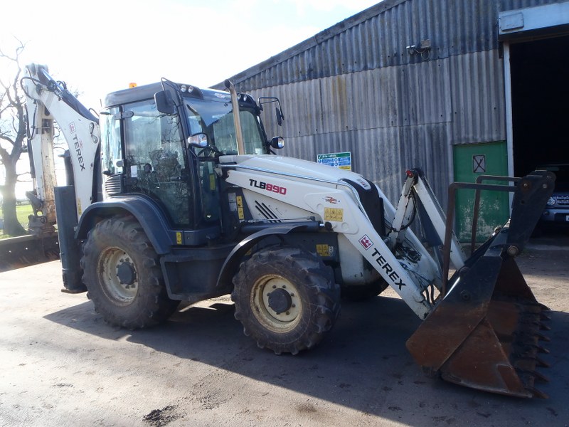 Terex TLB890SM Back hoe loader for sale