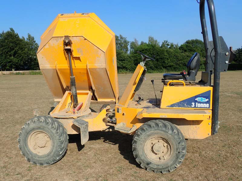 Thwaites 3 Tonne Swivel skip dumper for sale