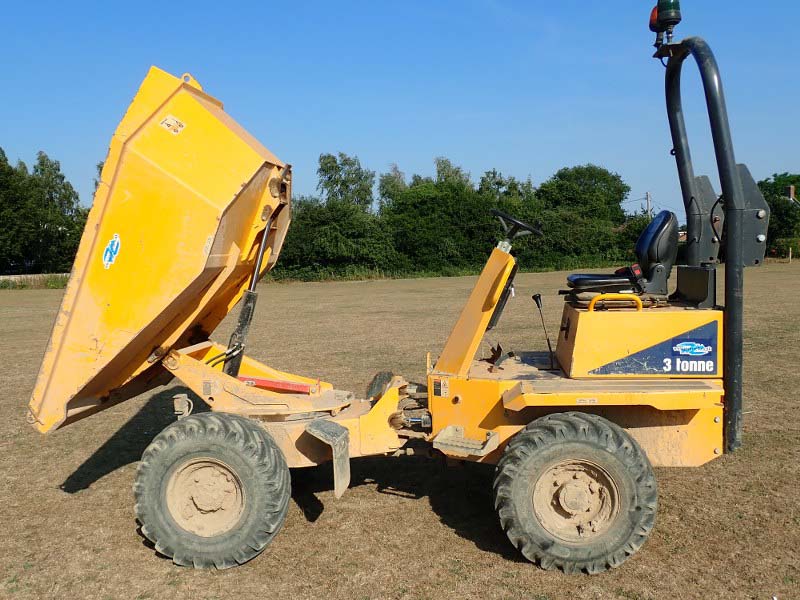 Thwaites 3 Tonne Swivel skip dumper for sale