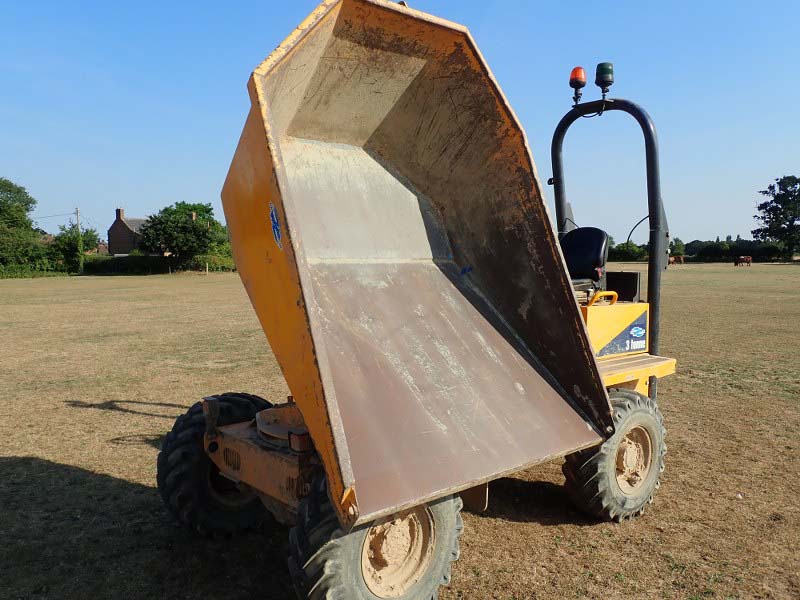 Thwaites 3 Tonne Swivel skip dumper for sale